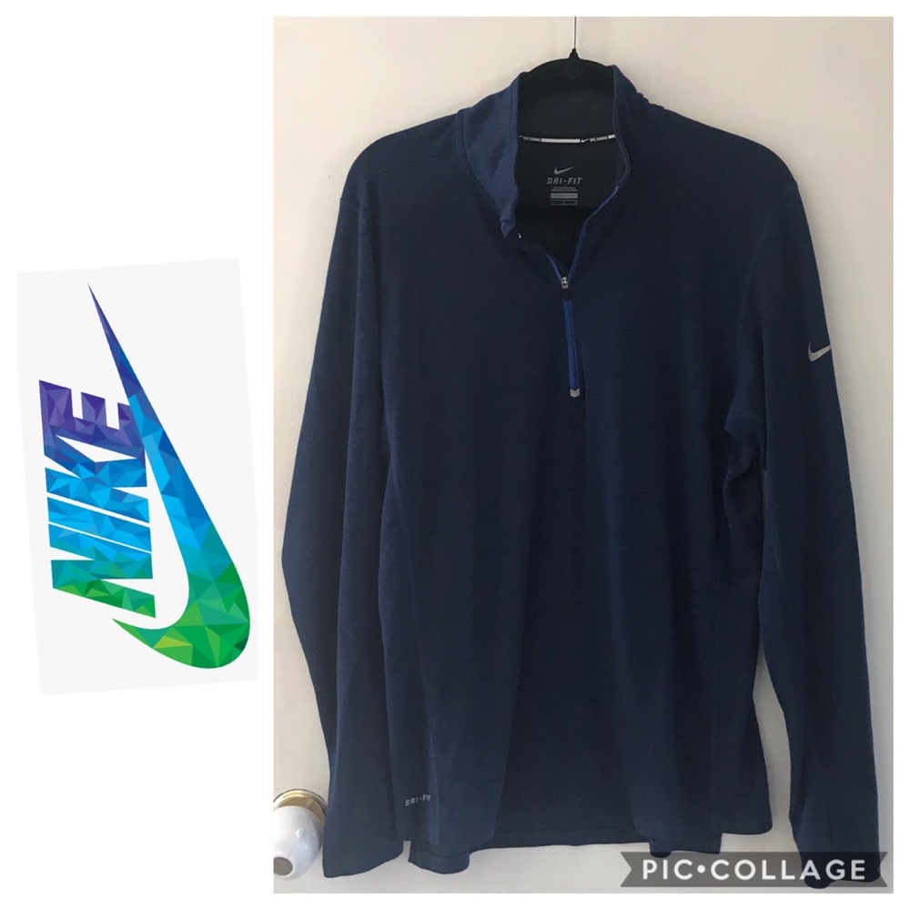 Women’s Nike Pullover